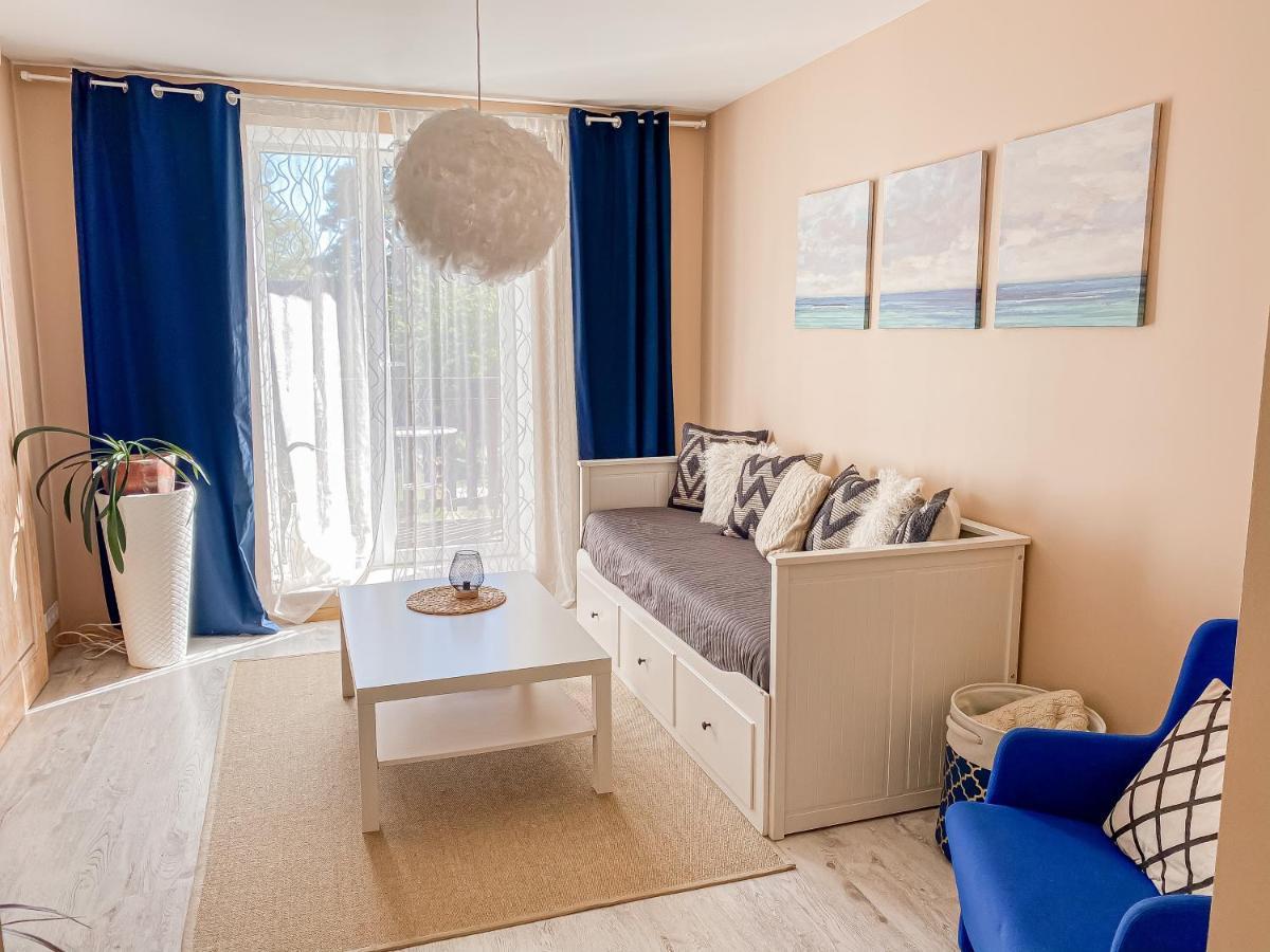 Appartement Kolka Extérieur photo