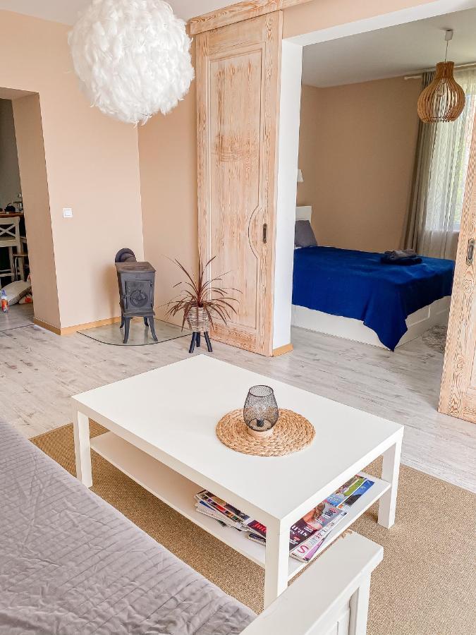 Appartement Kolka Extérieur photo